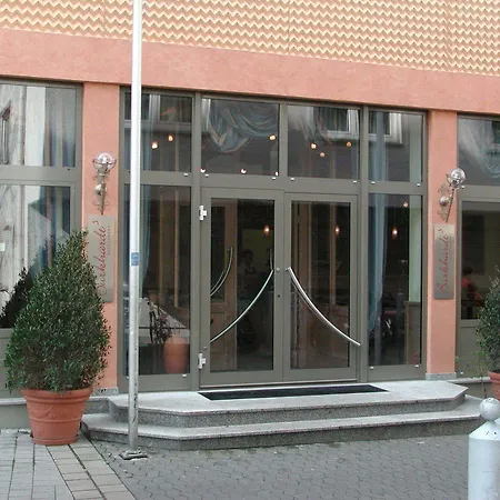 Hotel Central פרנקנטל