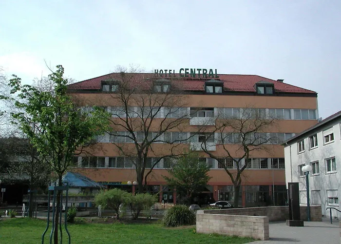 Hotel Central Hotel 4*